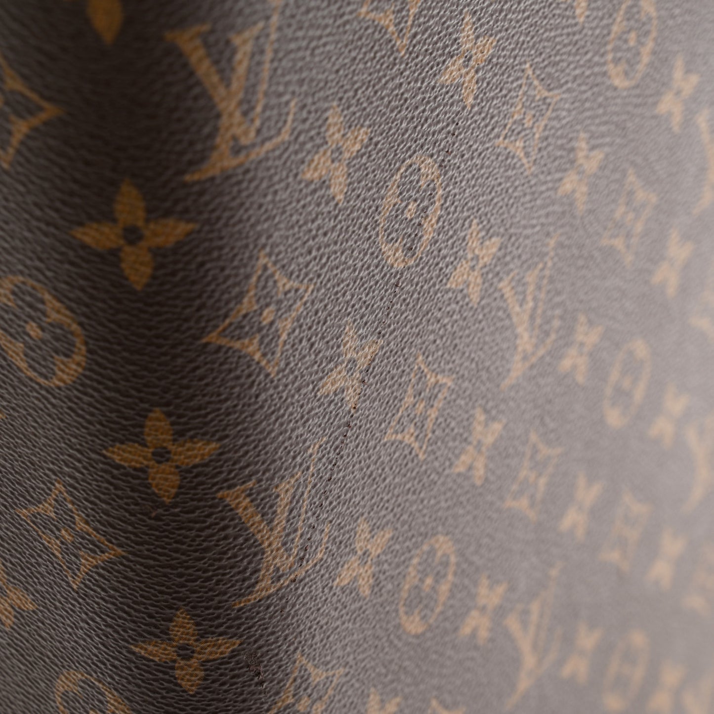 Monogram Horizon 55 Coquelicot