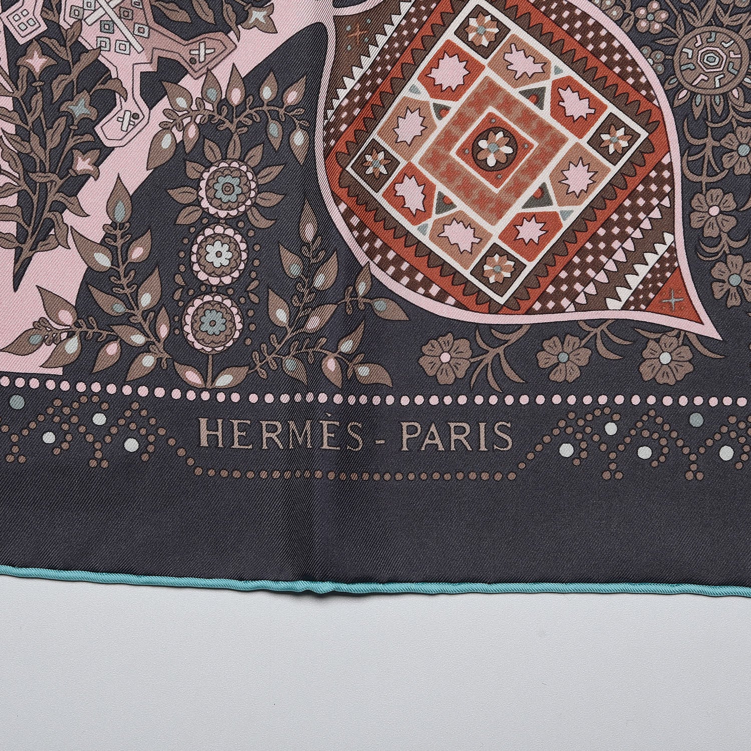 Hermes Silk L'Arbre De Vie Scarf 90 Reglisse Vieux Rose Turquoise 3 of 6