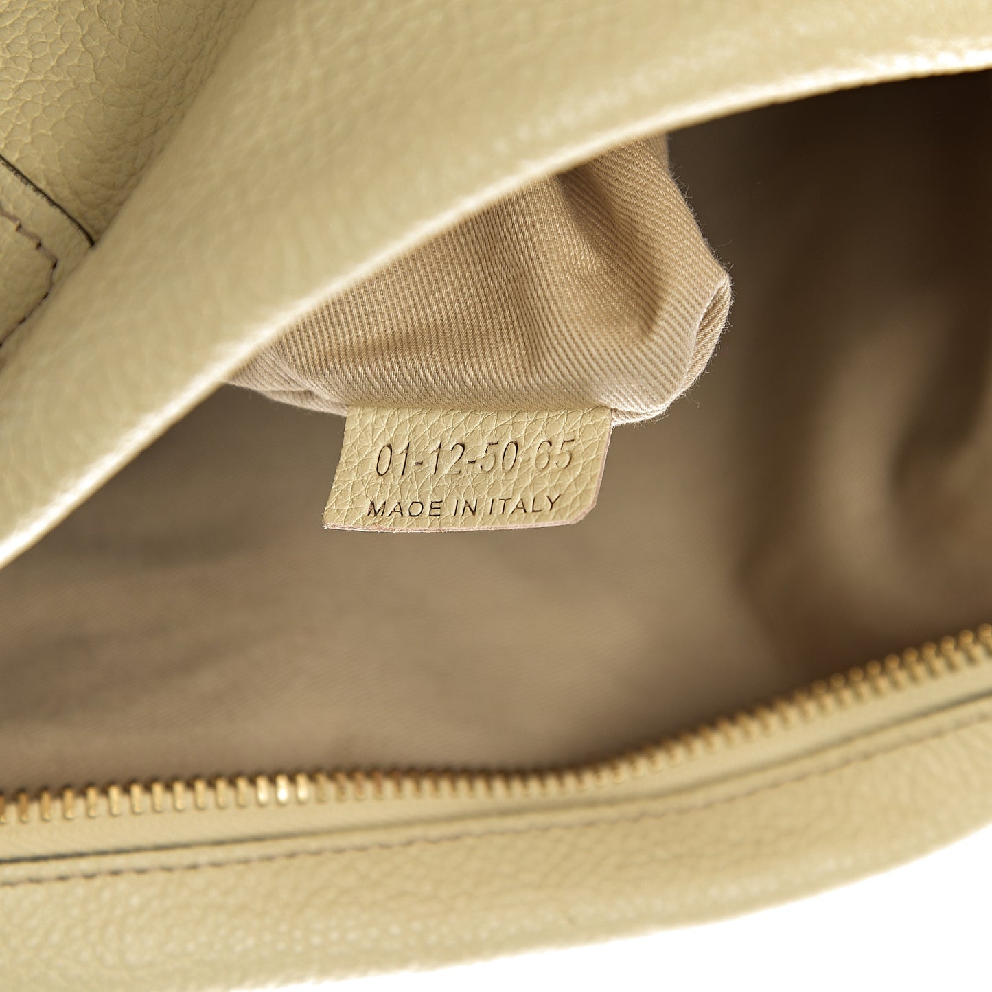 Calfskin Medium Paraty Lily