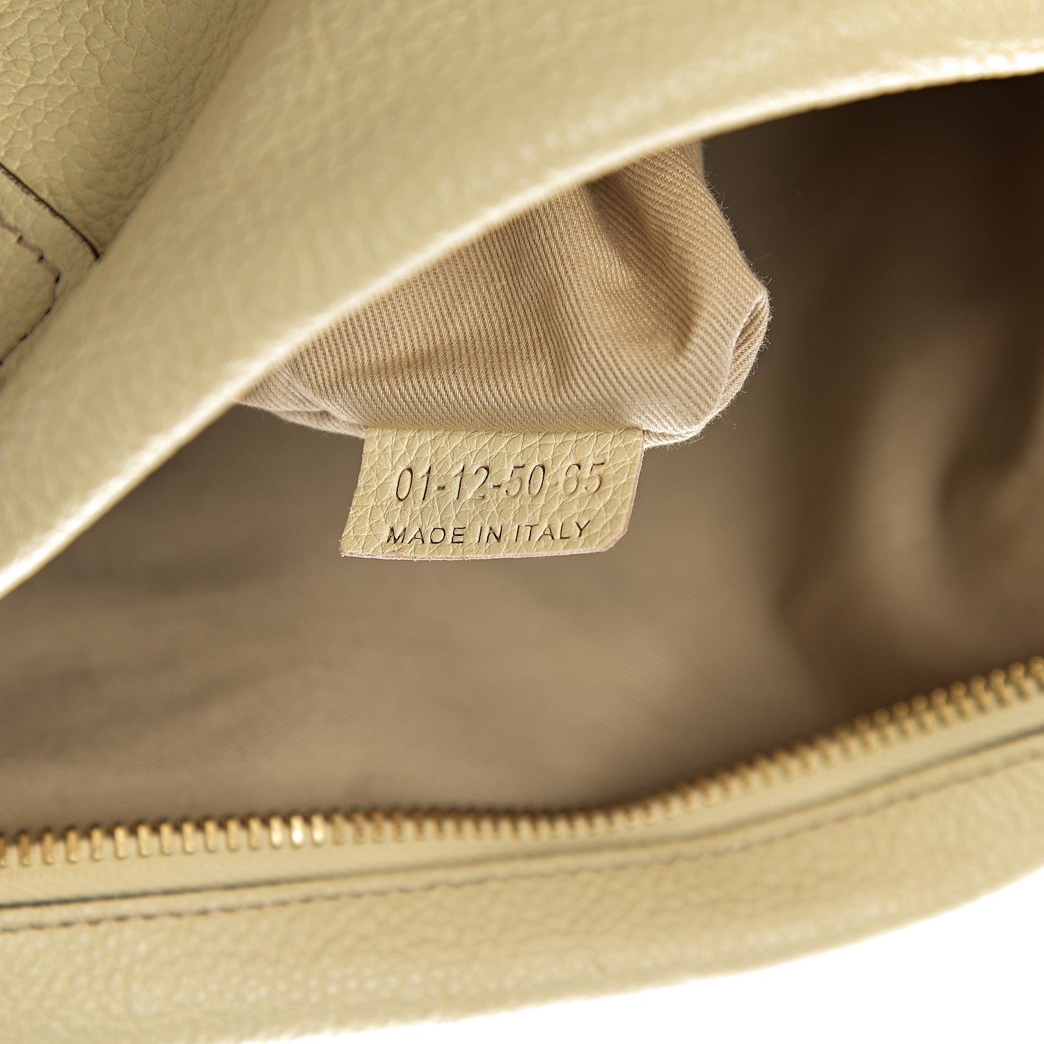 Chloe Calfskin Medium Paraty Lily 6 of 11