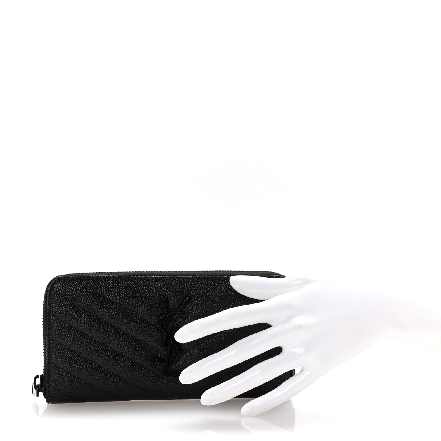 Saint Laurent Grain De Poudre Matelasse Chevron Monogram Monochrome Zip Around Wallet Black 2 of 9