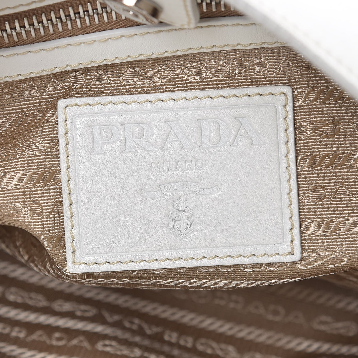 Jacquard Logo Hobo White