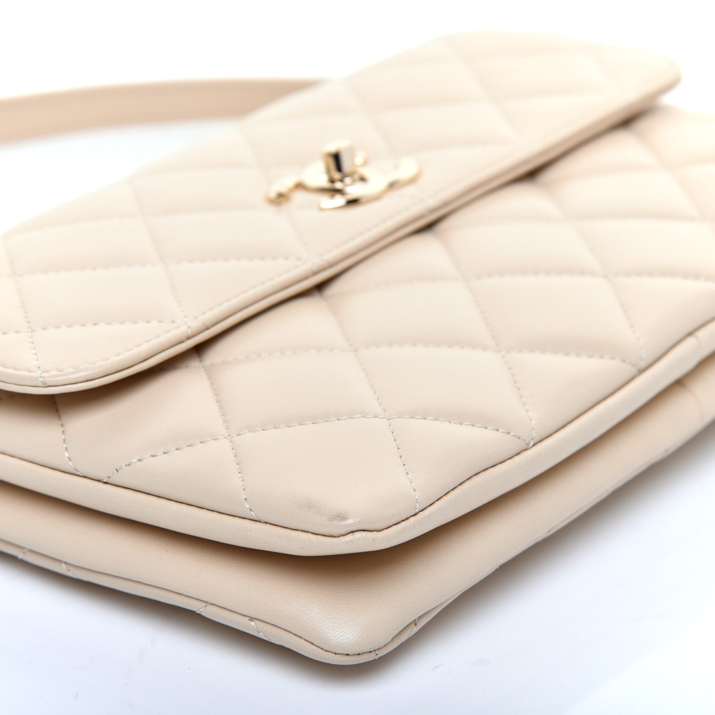 Lambskin Quilted Medium Trendy CC Flap Light Beige