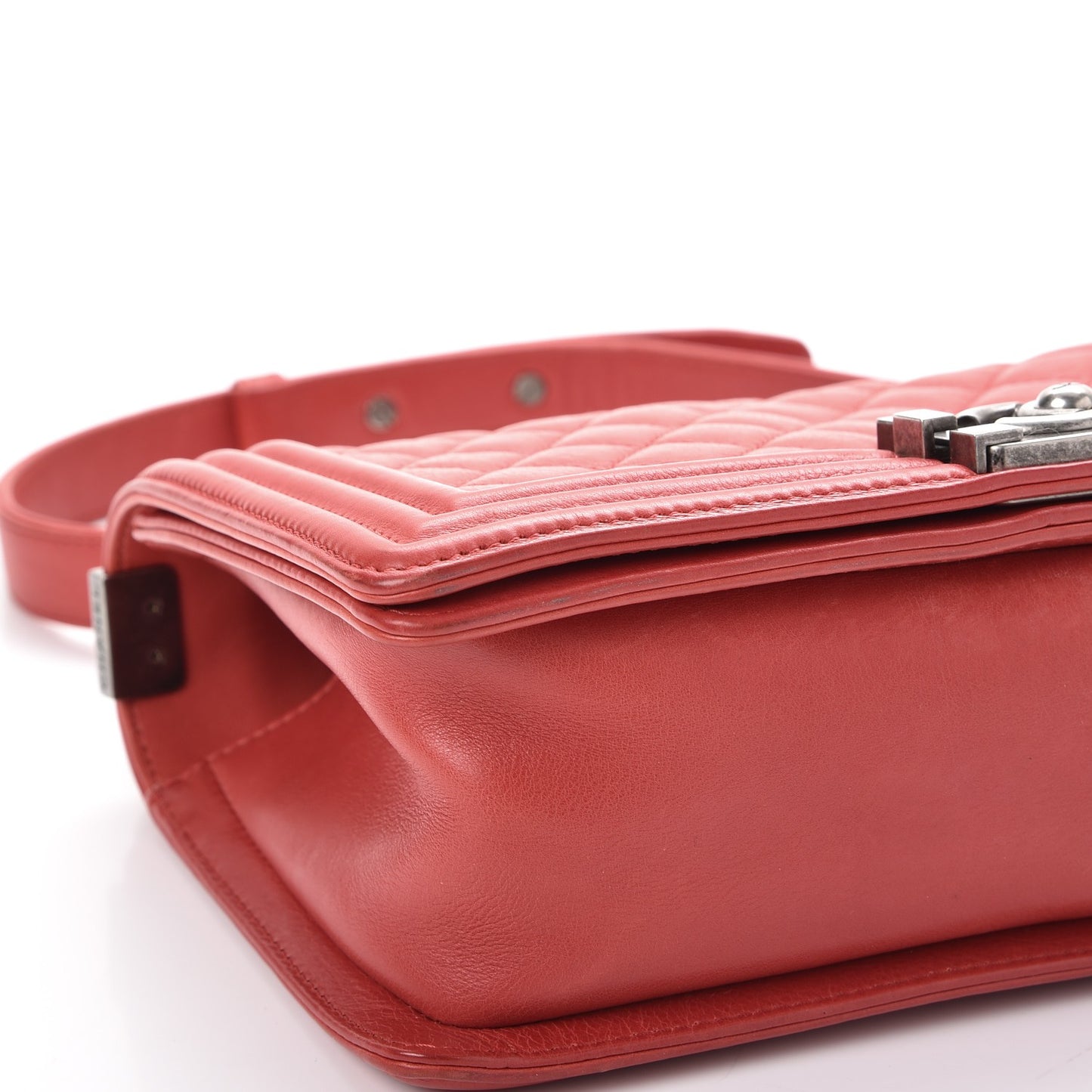 Calfskin Quilted Medium Boy Flap Red
