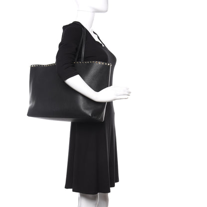 Valentino Garavani Grained Calfskin Rockstud Shoulder Tote Black 2 of 10
