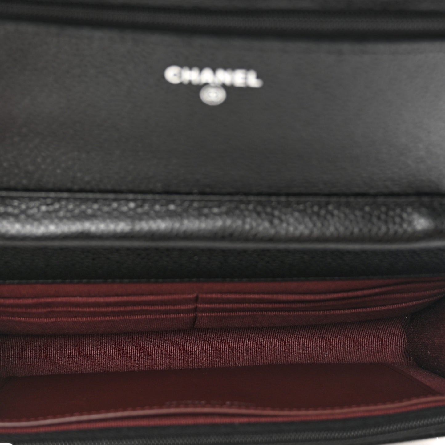 Caviar Quilted Wallet on Chain WOC Black