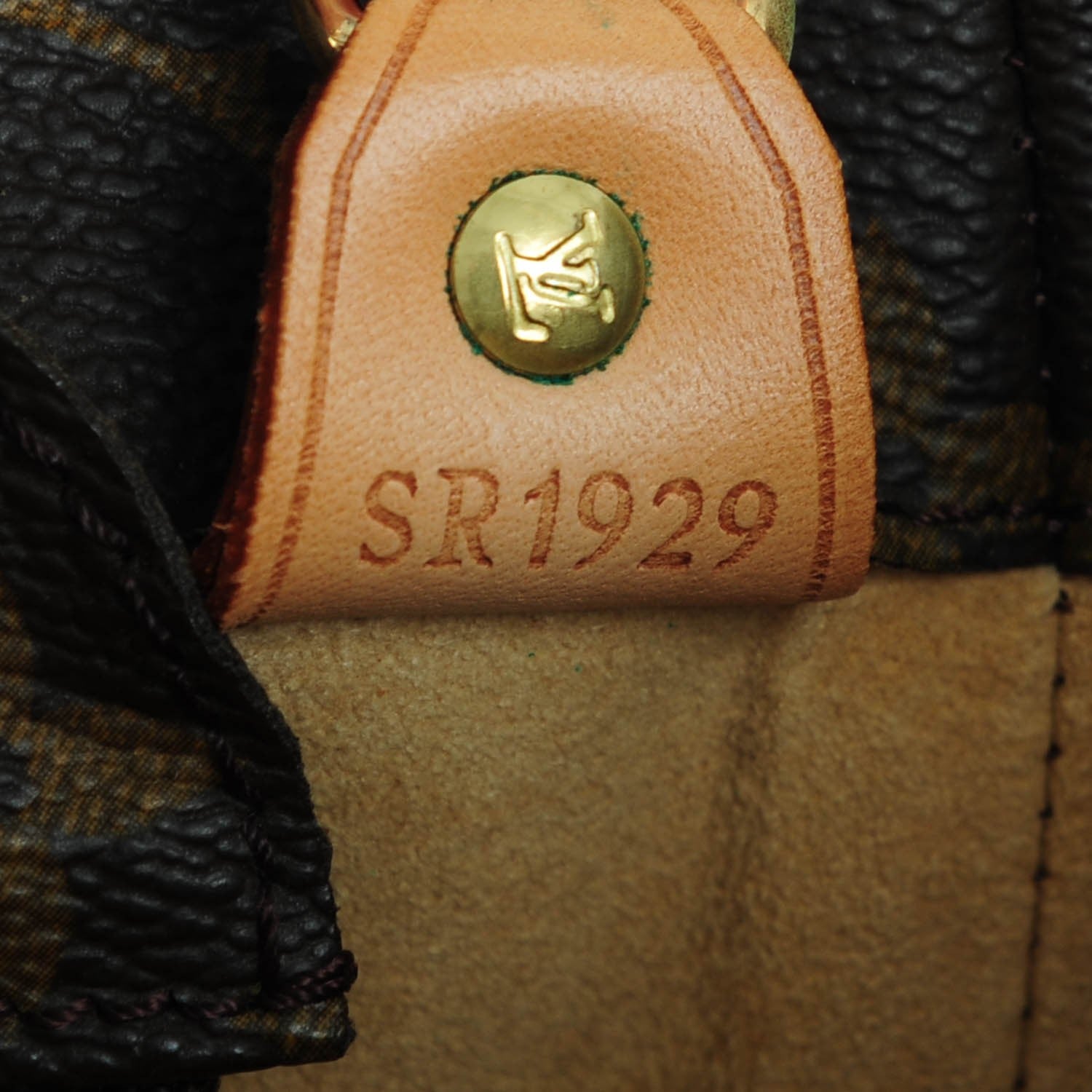 Louis Vuitton Monogram Luco 7 of 10