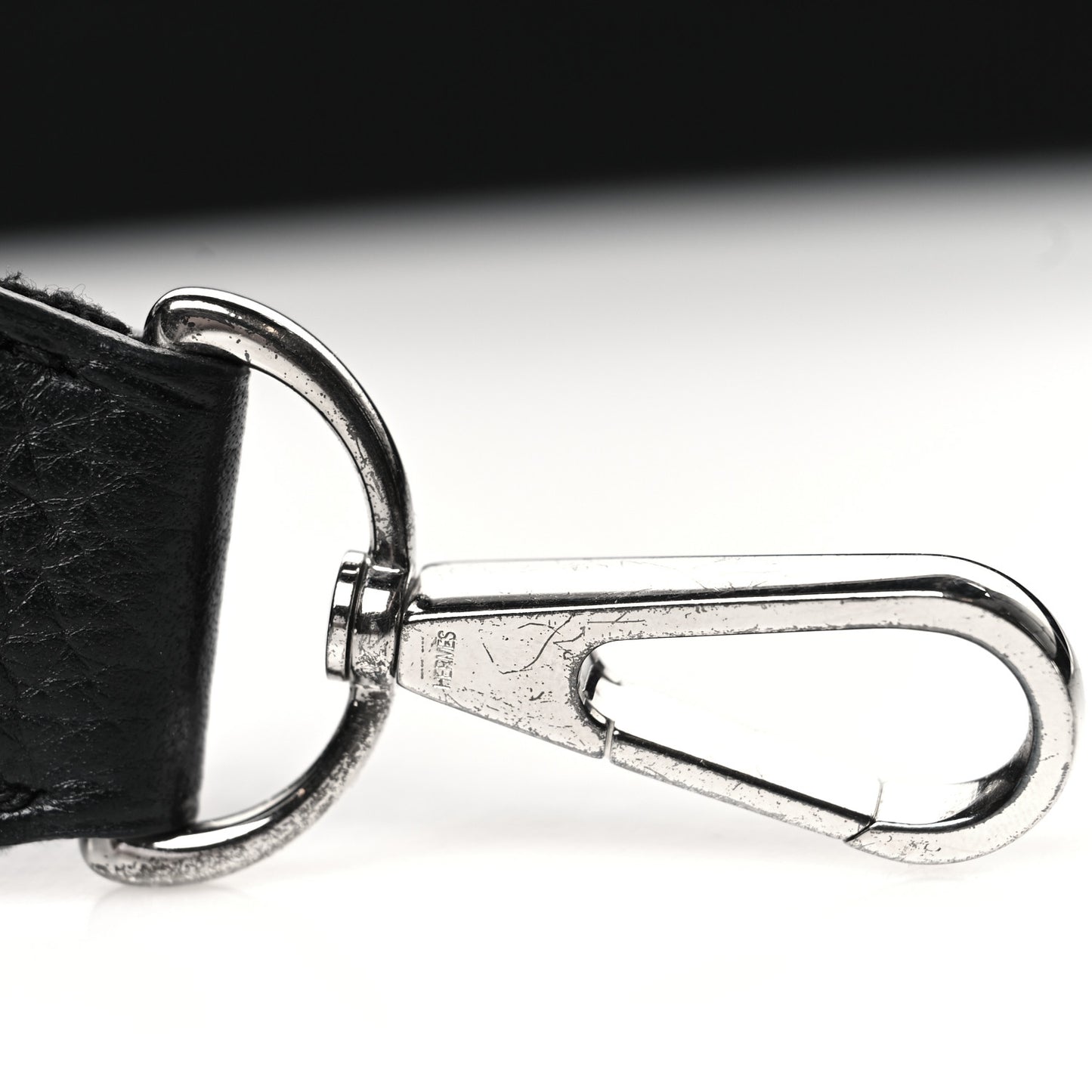 Toile Taurillon Clemence Shoulder Strap Black