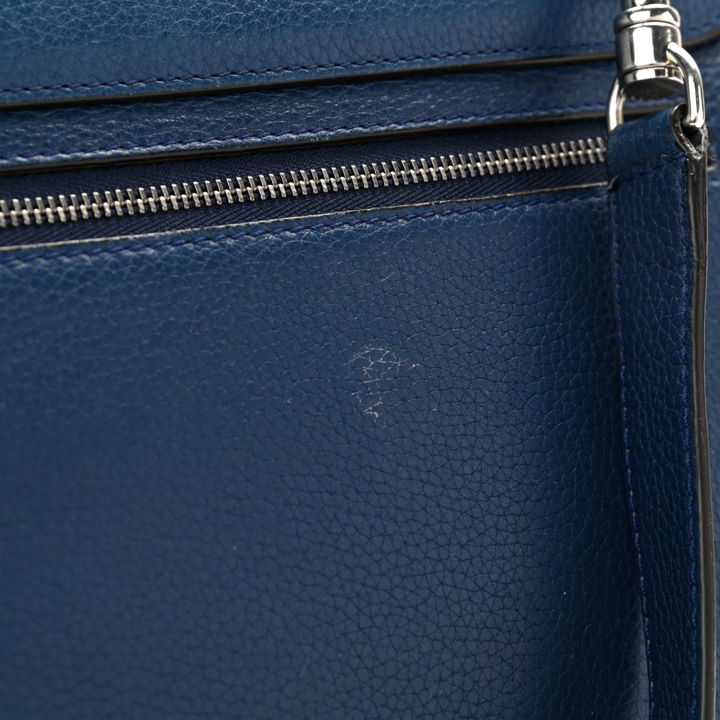 Drummed Calfskin Suede Medium Trapeze Navy