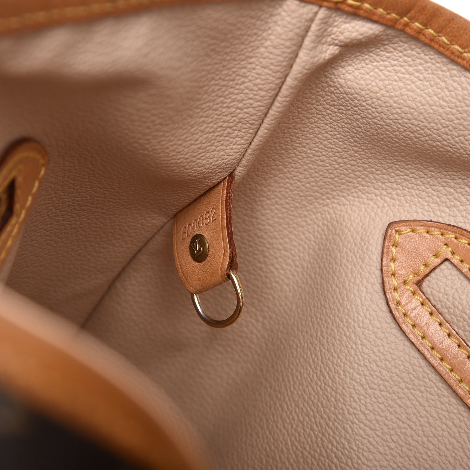 Louis Vuitton Monogram Bucket 27 7 of 13