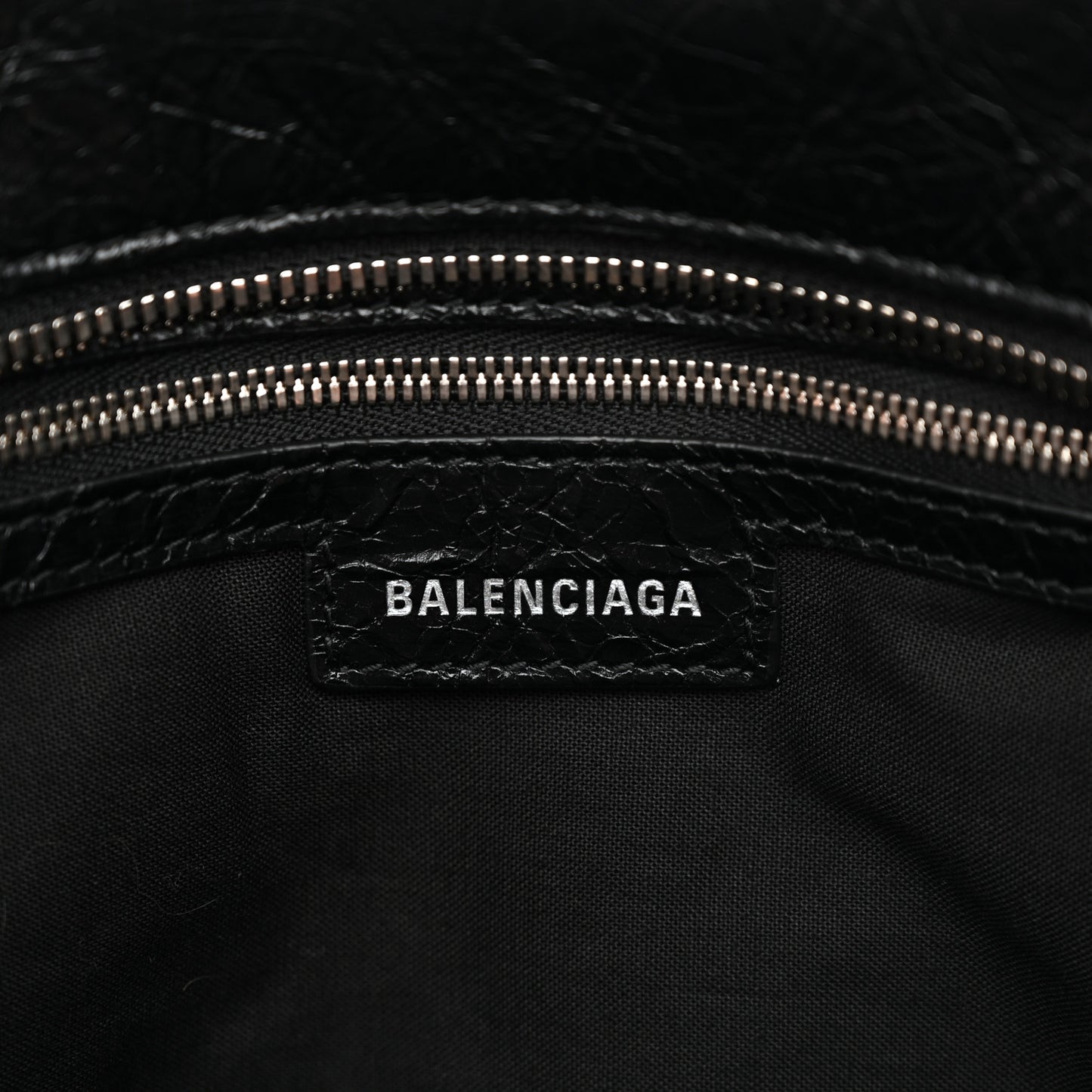 Agneau Arena Crystal Neo Cagole City Handbag Black