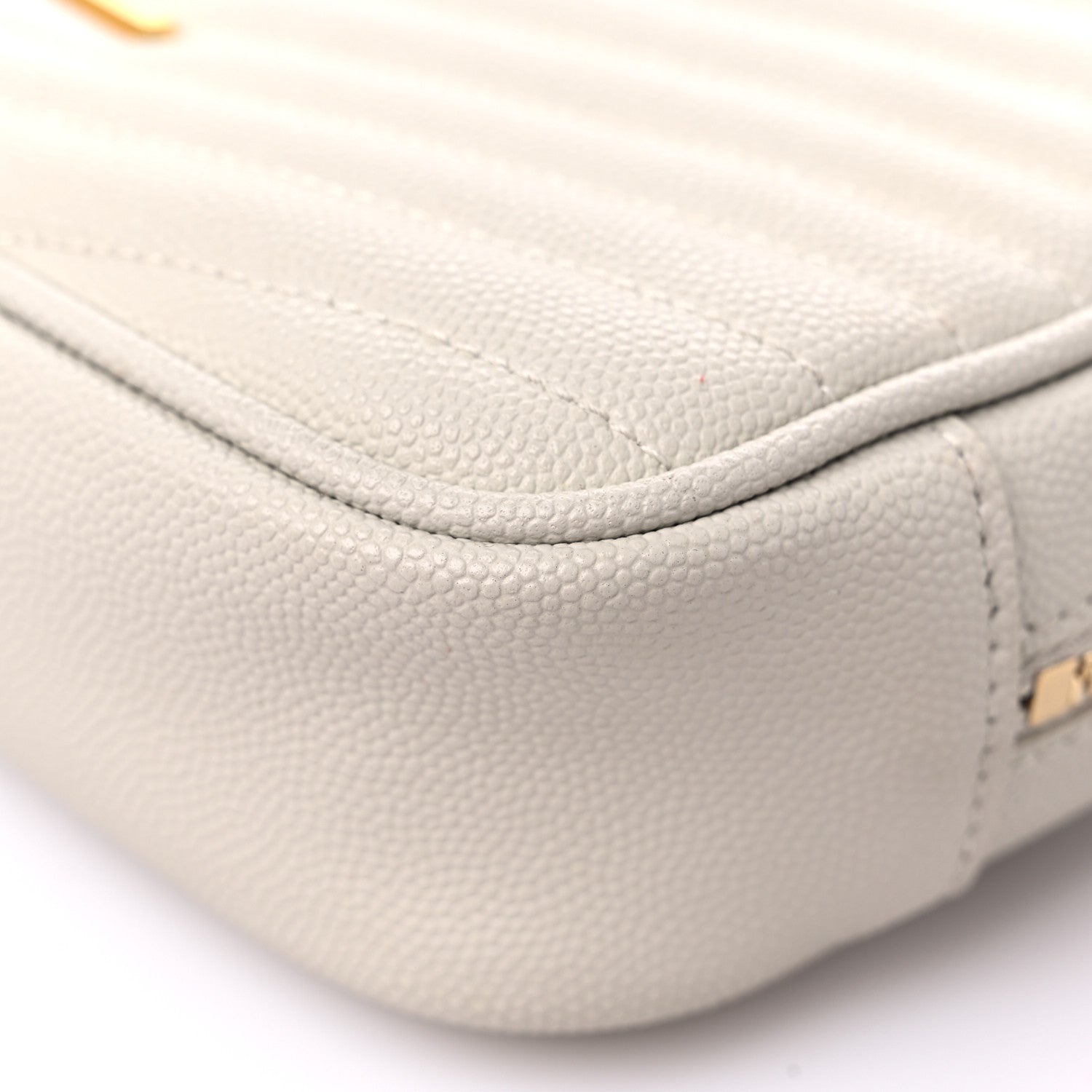 Saint Laurent Grain De Poudre Matelasse Monogram Mini Lou Camera Bag Blanc Vintage 9 of 15