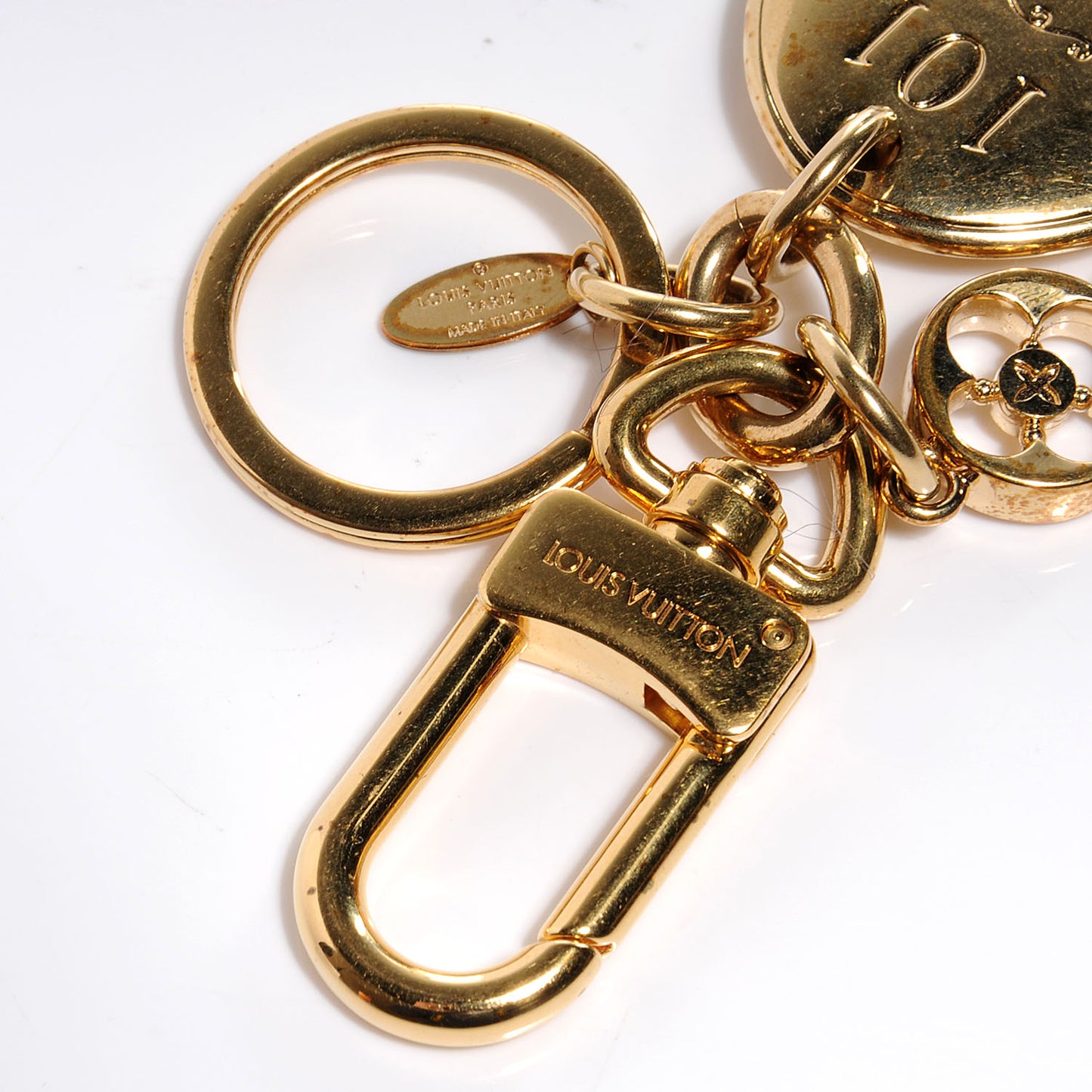 101 Champs Elysees Maizeon Key Charm Gold