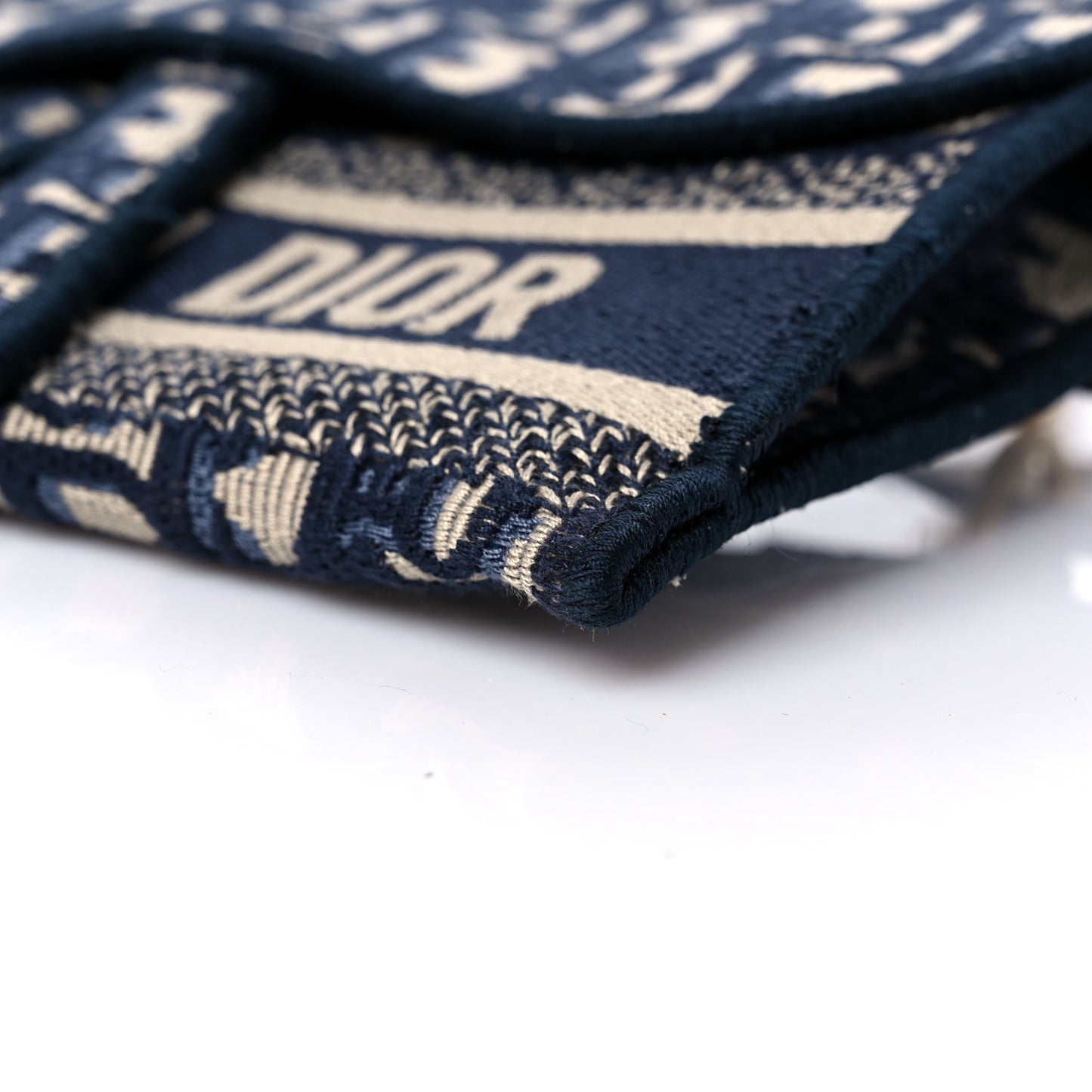 Oblique Slim Saddle Pouch Blue