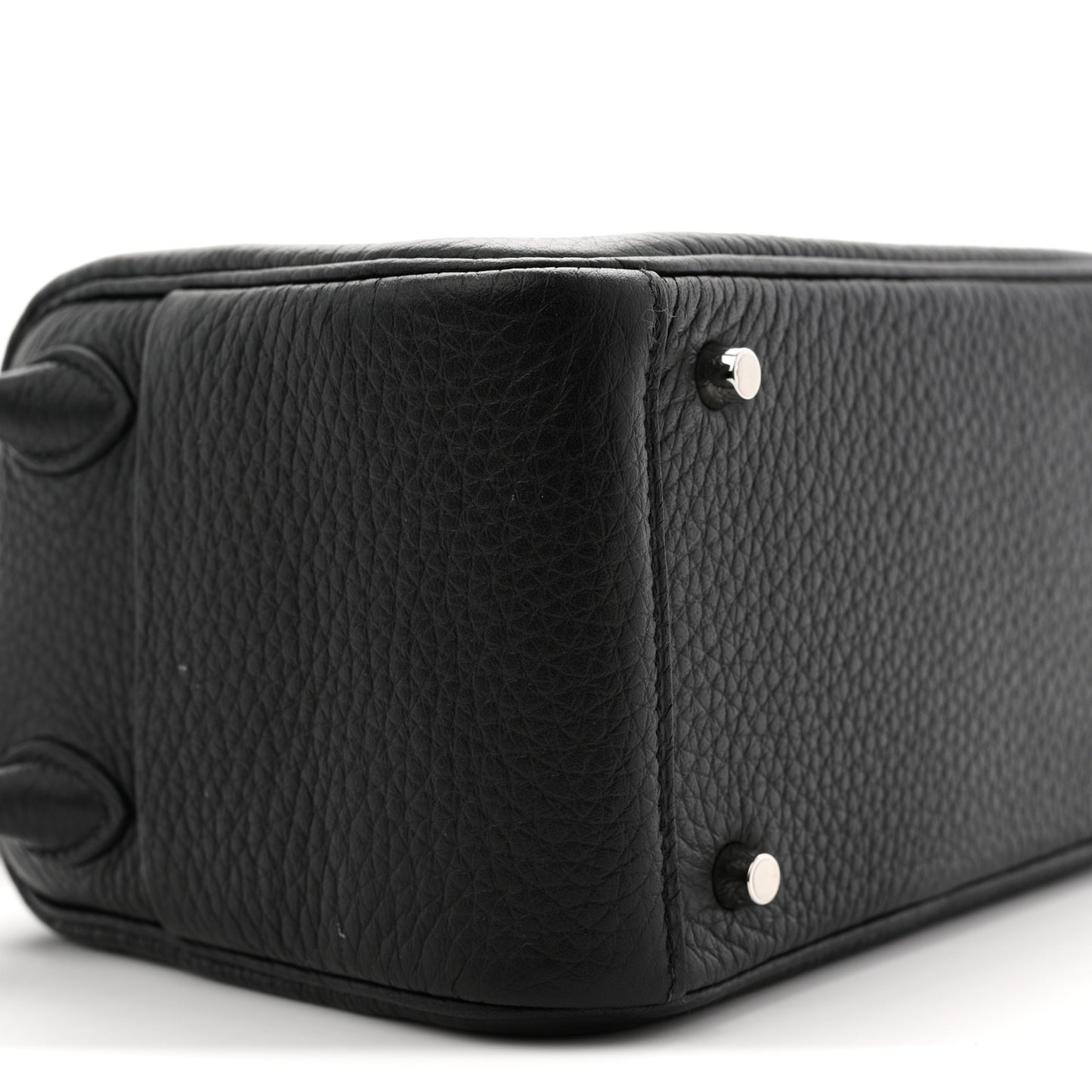 Taurillon Clemence Mini Lindy 20 Black
