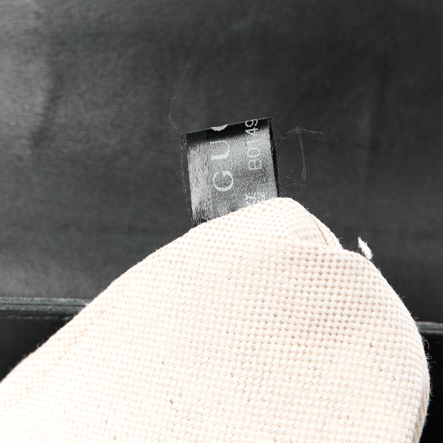 Gucci Guccissima Large Emily Chain Shoulder Bag Black 9 of 13