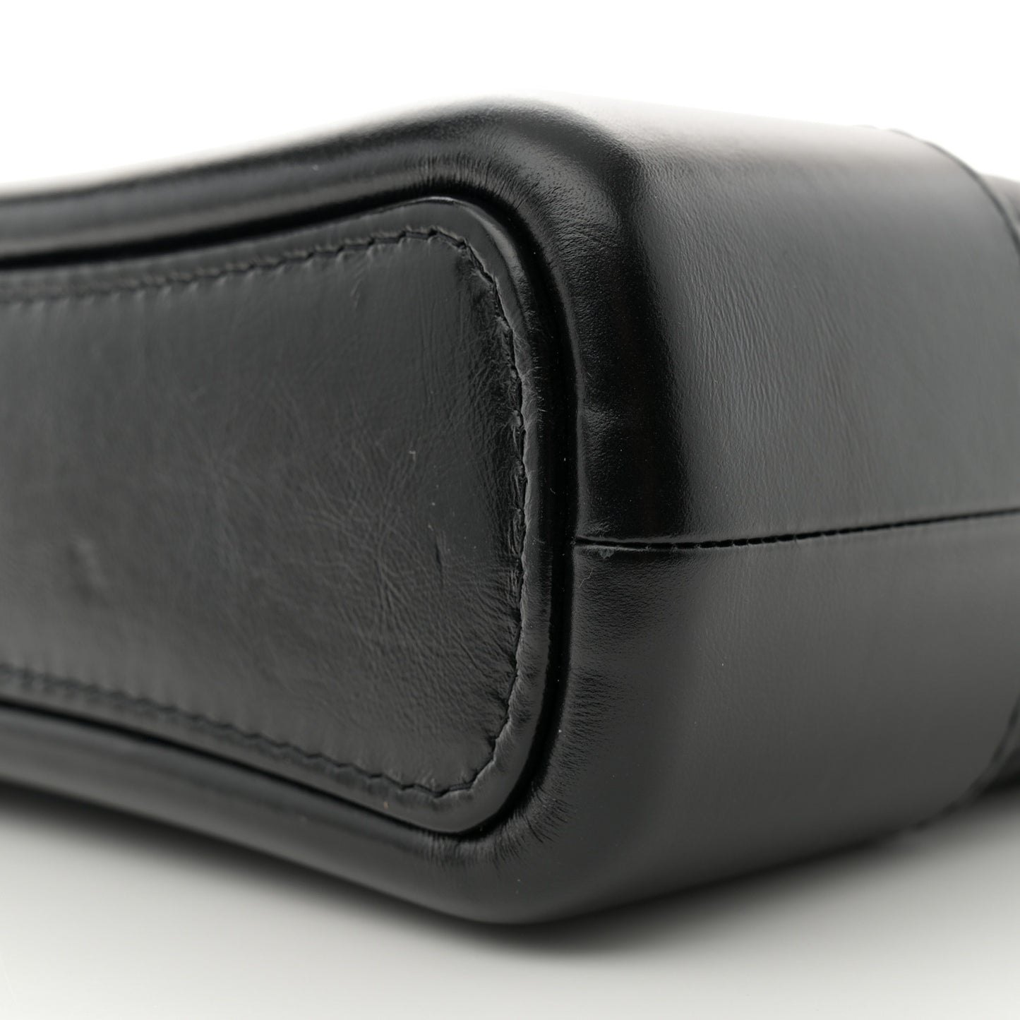 Aged Calfskin Quilted New Medium Gabrielle Hobo Black