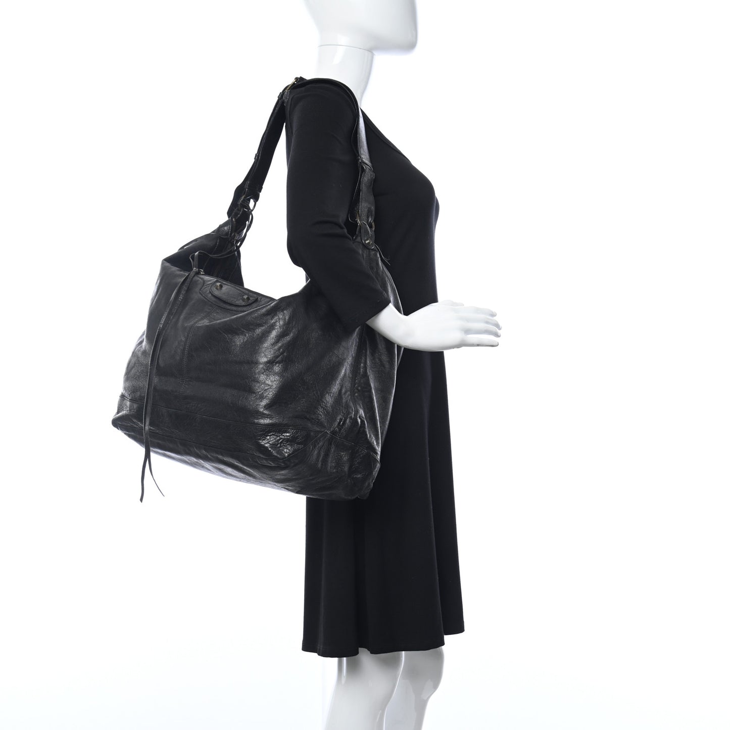 Agneau Classic Hardware Courier Black