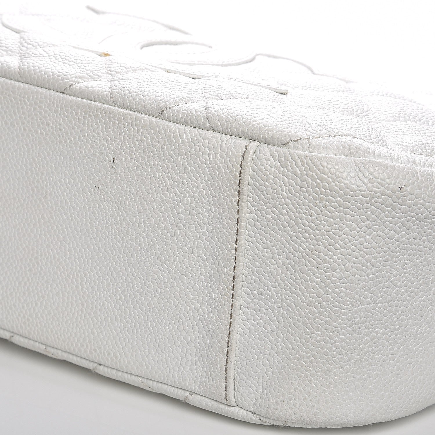 Chanel Caviar Quilted Hobo White 18 of 18