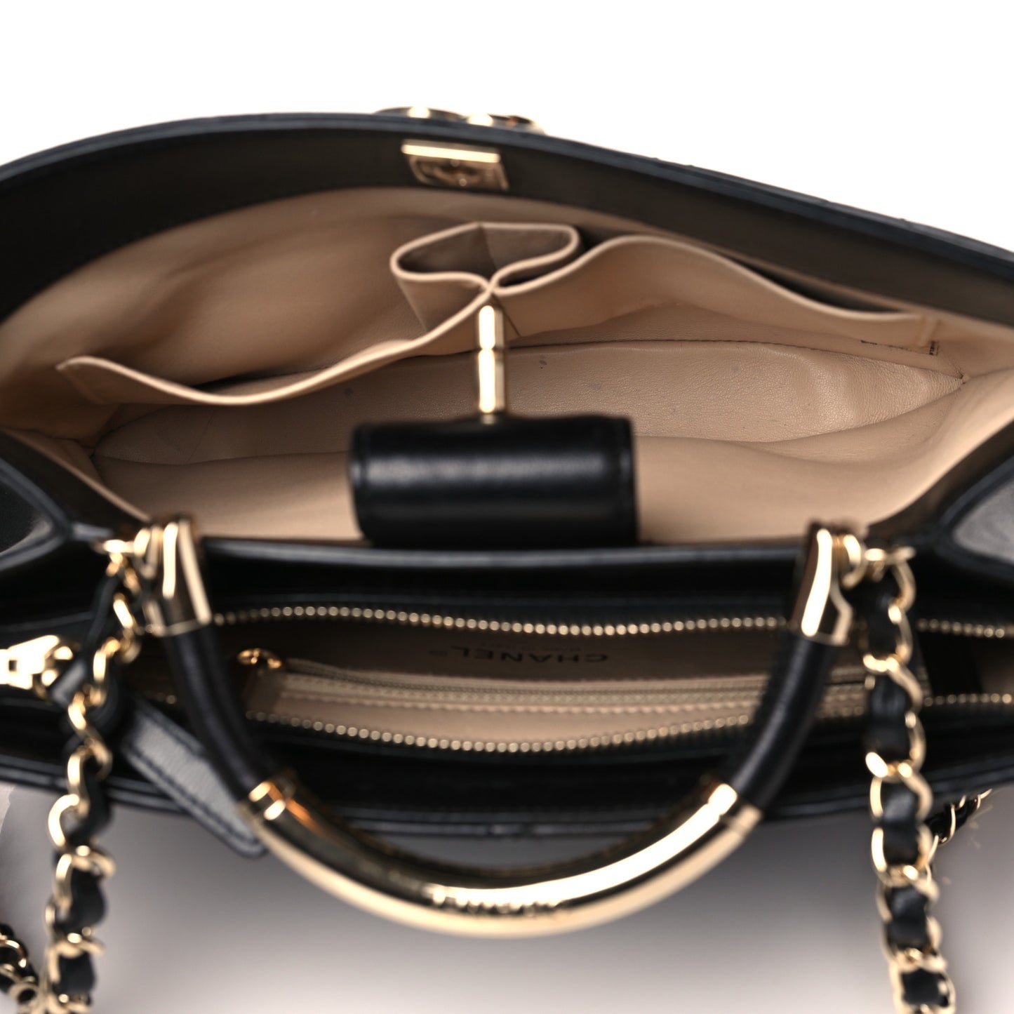 Lambskin Carry Chic Shopping Tote Black