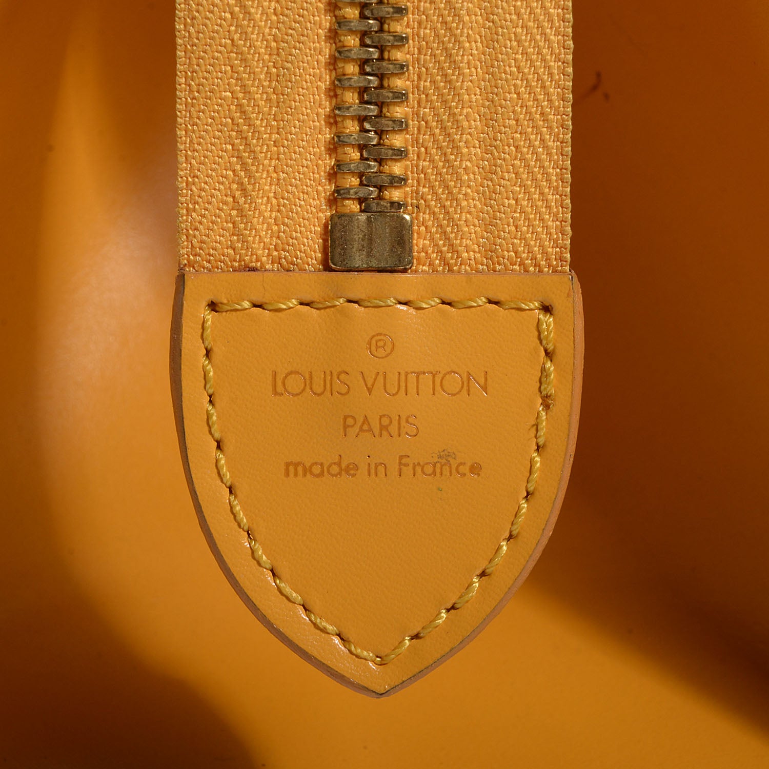 Louis Vuitton Epi Sac Triangle Tassil 7 of 7