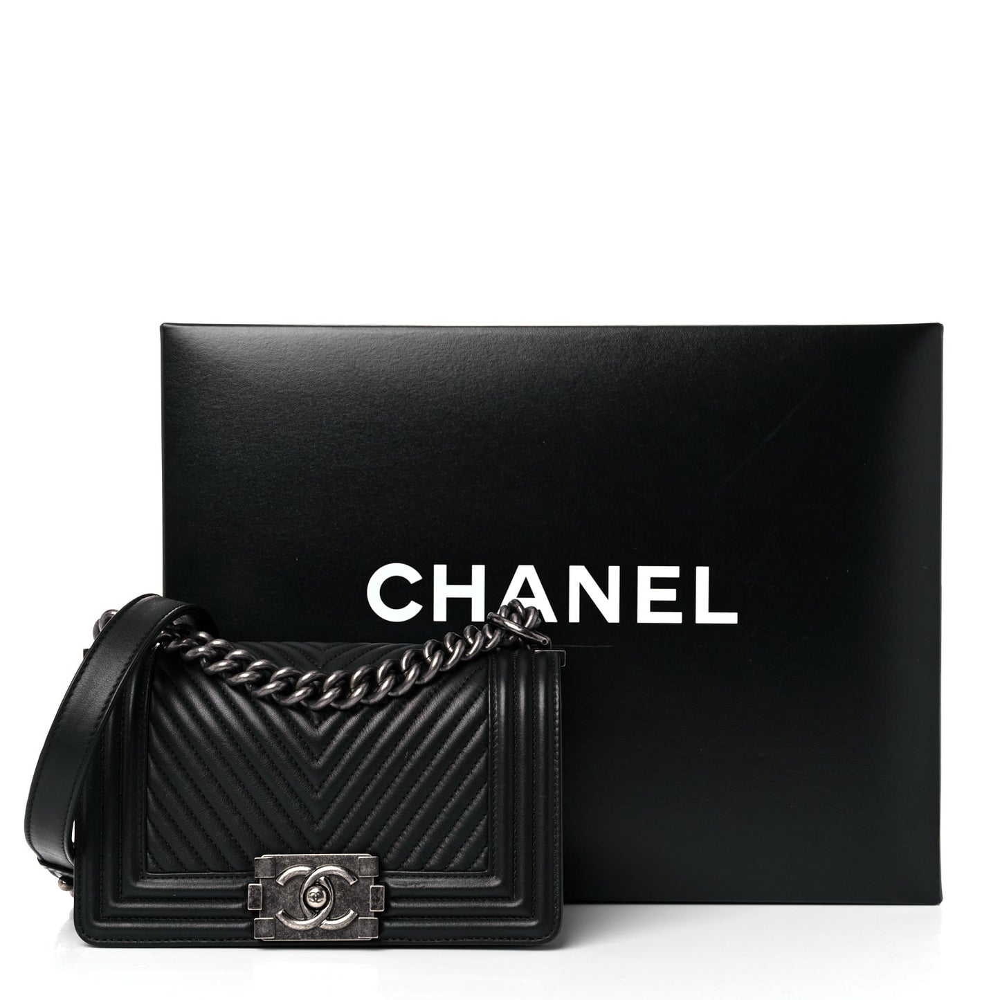 Calfskin Chevron Quilted Small Boy Flap Black