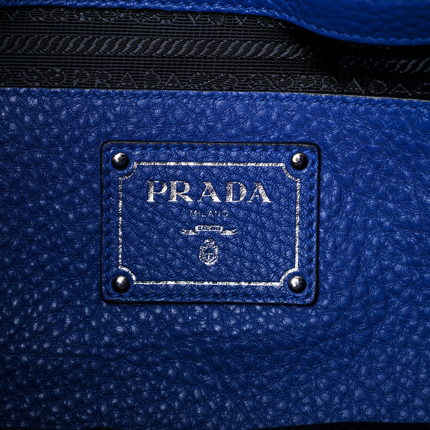 Vitello Daino Side Pocket Hobo Azzurro