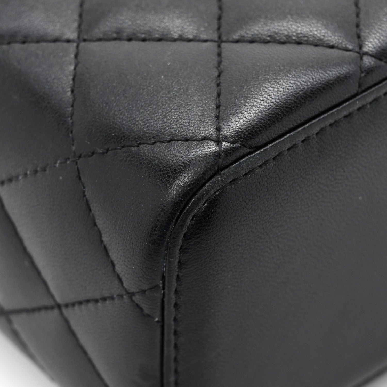 Chanel Lambskin Quilted Small Top Handle Vanity Case With Chain Black 11 of 13