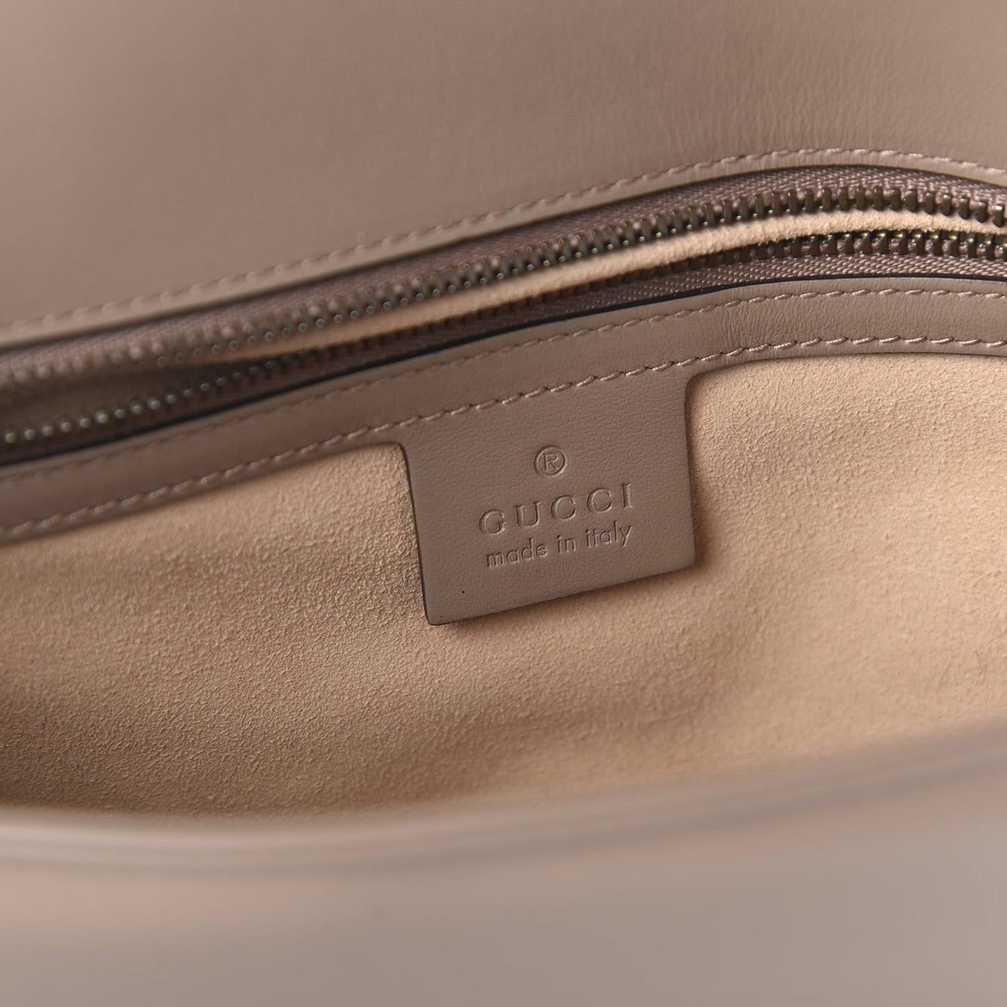 Calfskin Matelasse Small GG Marmont Shoulder Bag Porcelain Rose