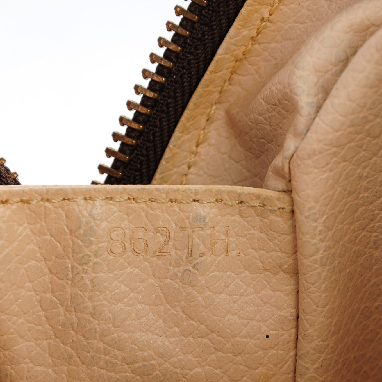 Louis Vuitton Monogram Trousse Toilette 28 9 of 9