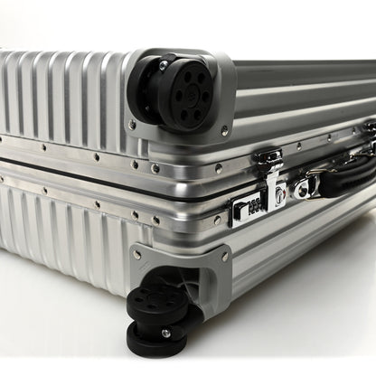 Rimowa Aluminum Classic Cabin S Silver 8 of 9