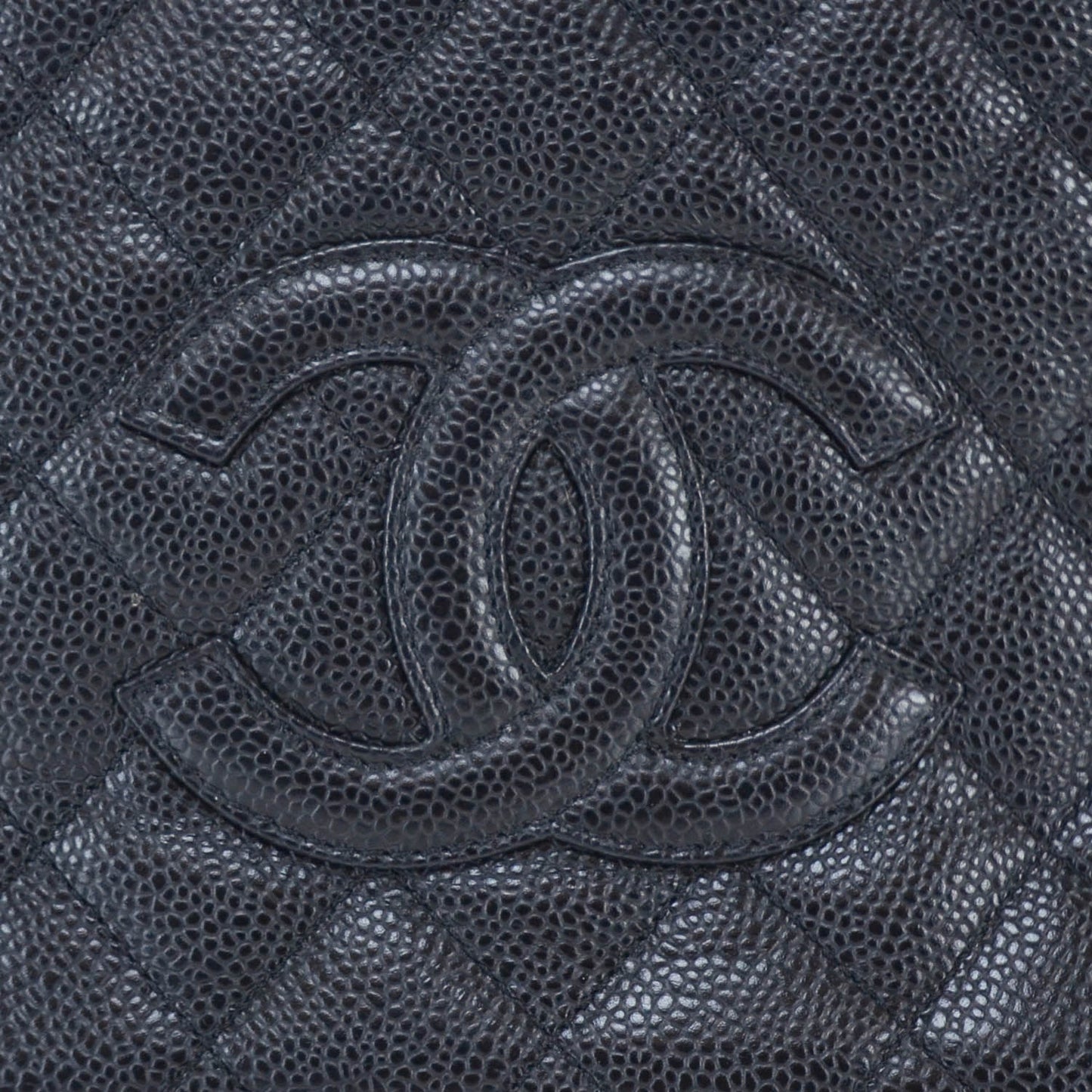 Caviar Quilted Petit Timeless Tote PTT Black