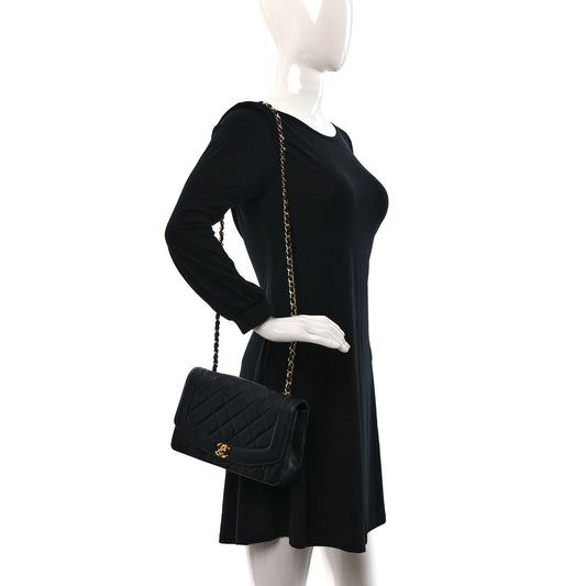 Lambskin Quilted Medium Single Flap Black