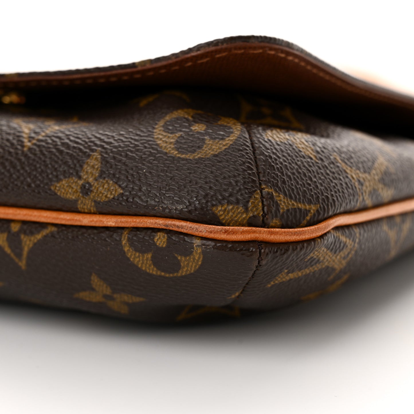 Monogram Musette Salsa
