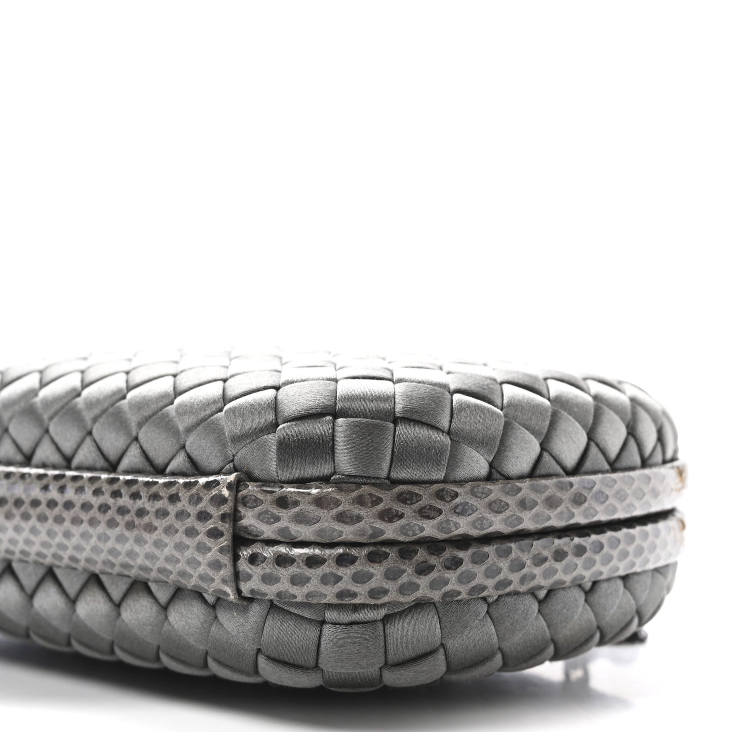 Silk Faille Intrecciato Raffia Knot Clutch Argento