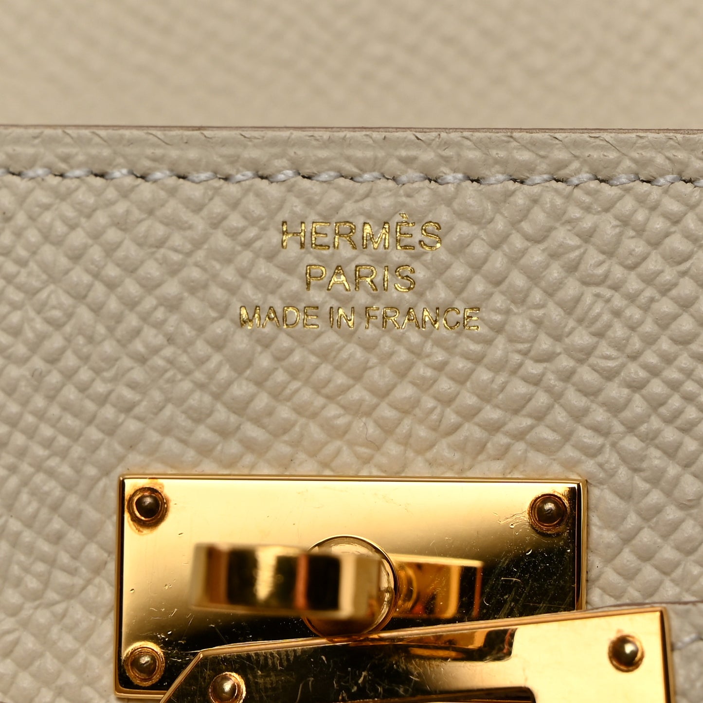 Epsom Kelly Wallet To Go Craie