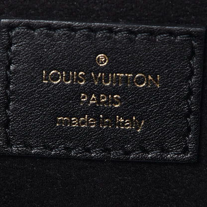 Louis Vuitton Monogram Pochette Metis MM 8 of 17