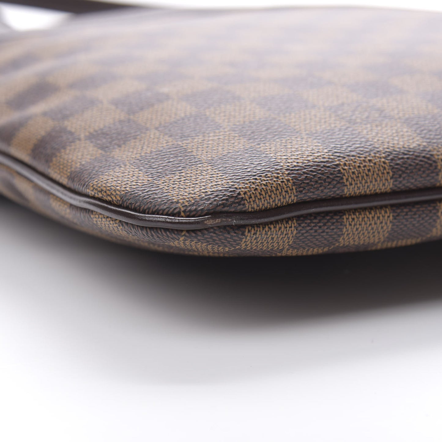 Damier Ebene Clifton
