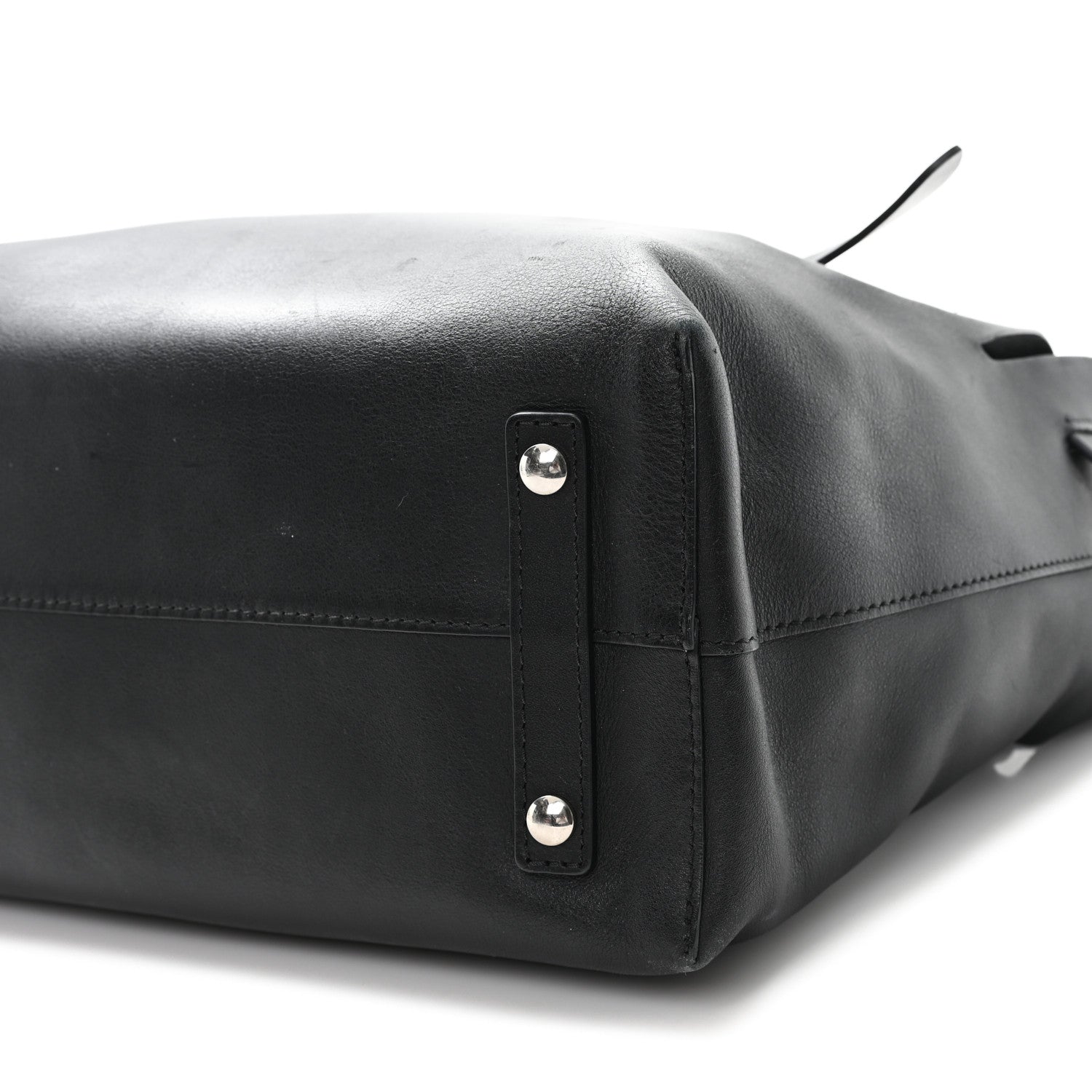 Burberry Soft Grain Calfskin Medium Belt Bag Black 10 of 11