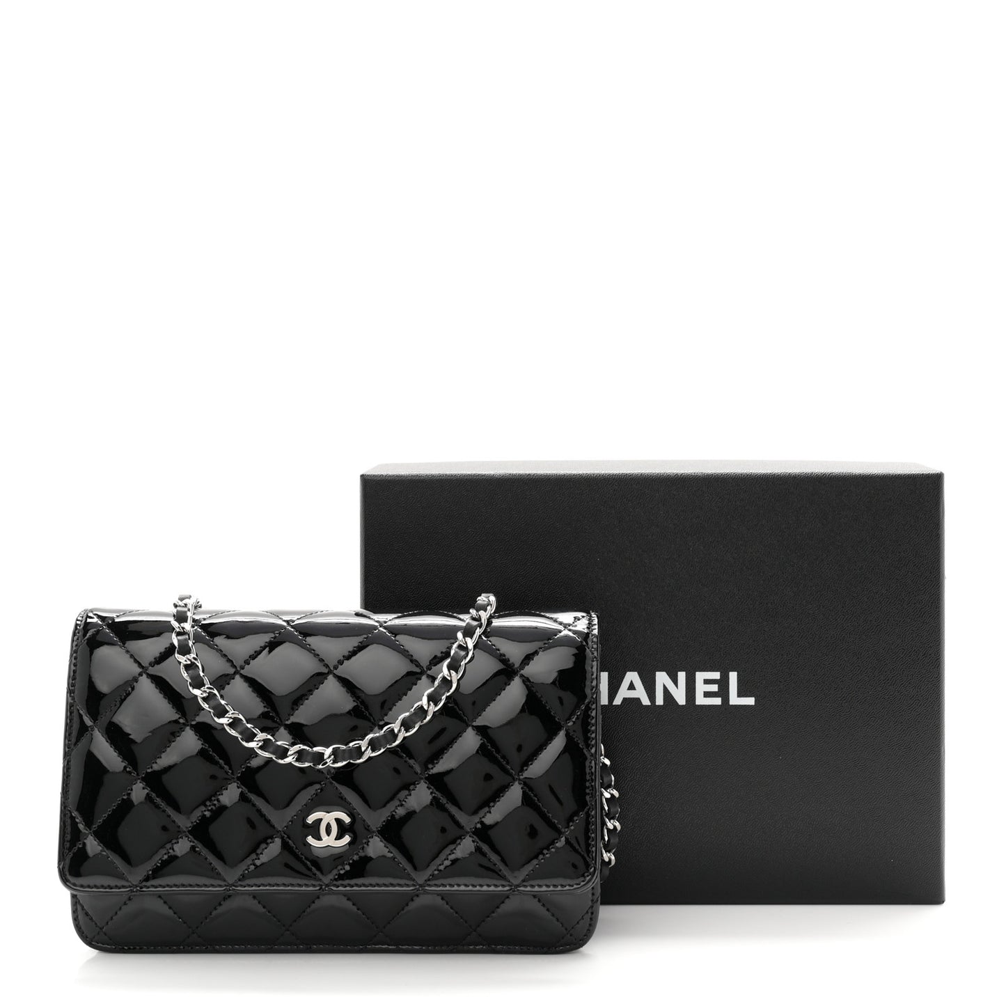 Patent Quilted Wallet On Chain WOC Black