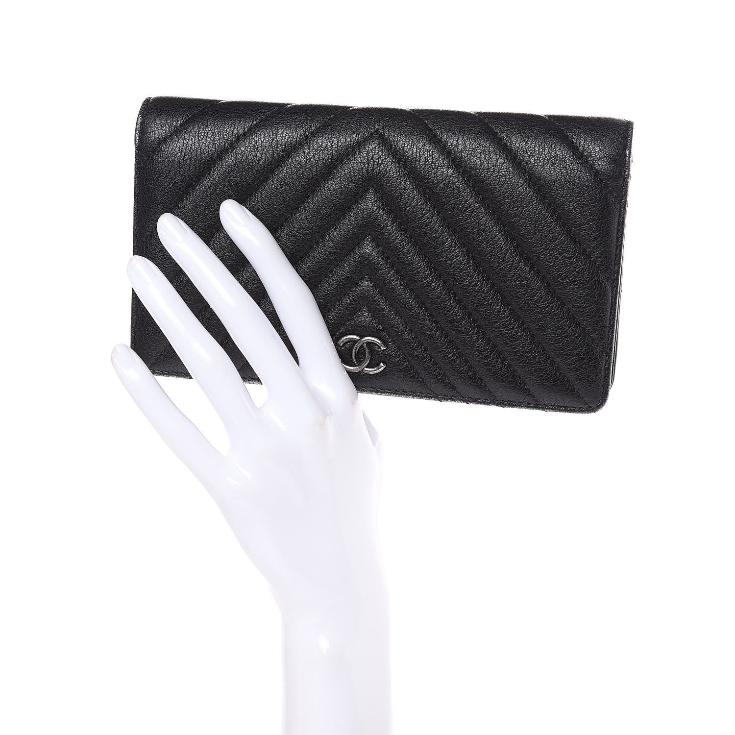 Chanel Shiny Goatskin Chevron Quilted Yen Wallet Black 2 of 15
