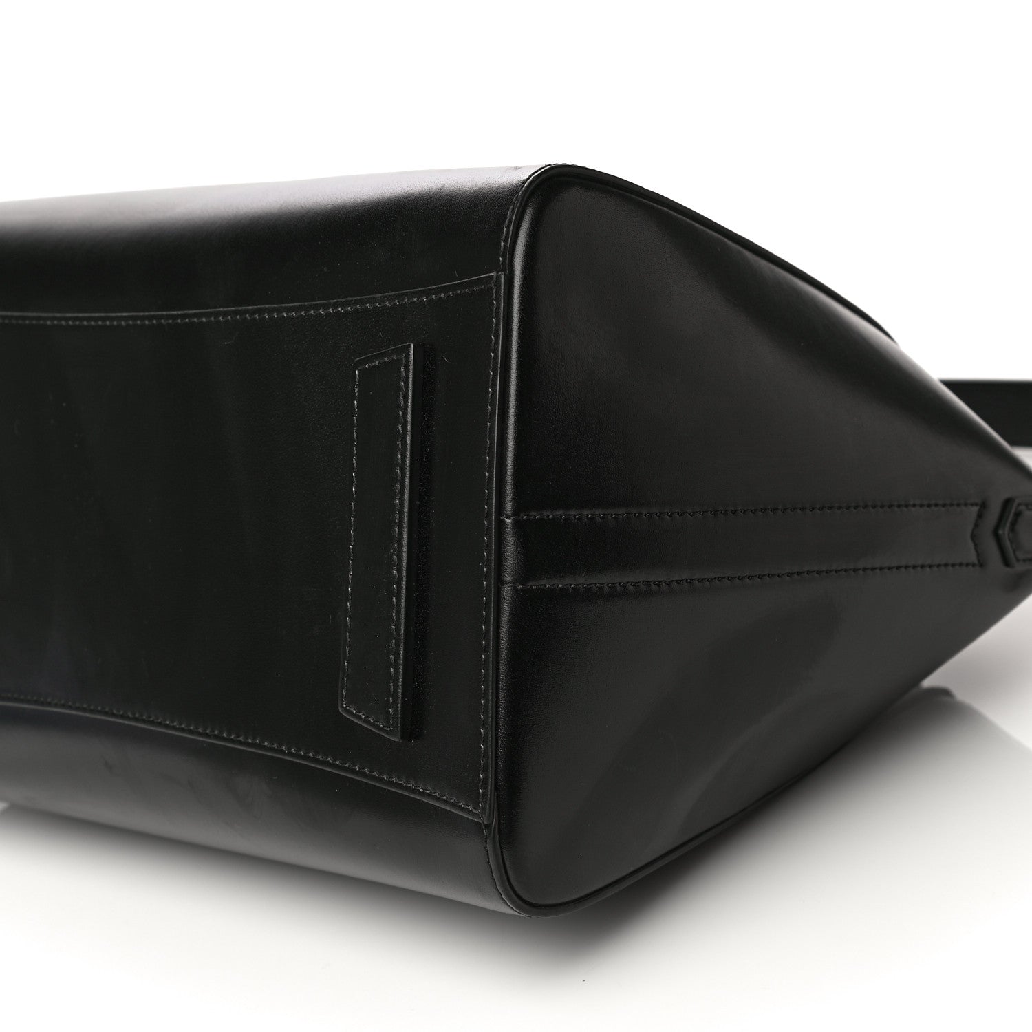 Givenchy Shiny Lord Calfskin Medium Antigona Black 9 of 20