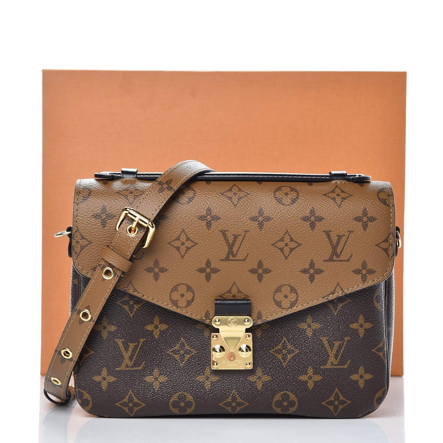 Louis Vuitton Reverse Monogram Pochette Metis 9 of 9