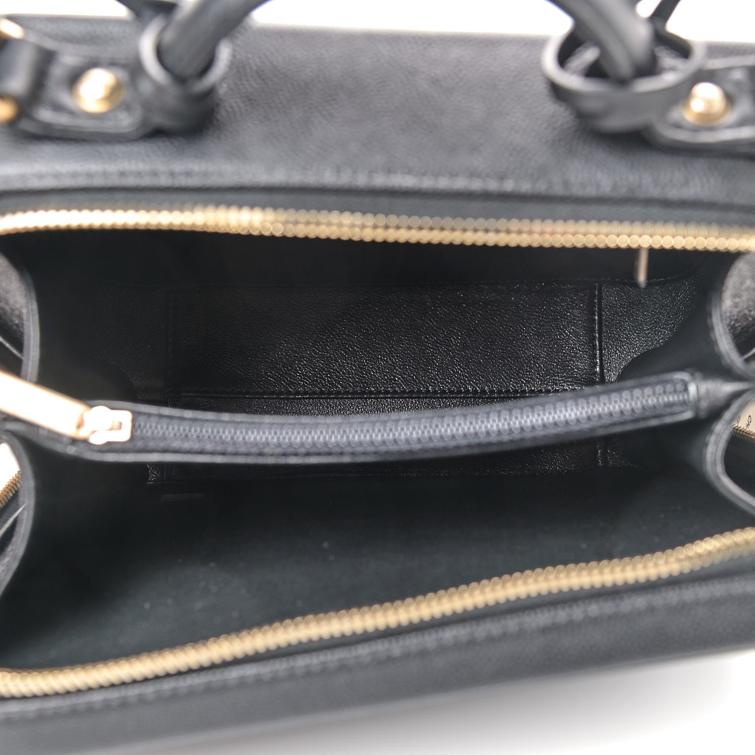 Chanel Caviar Quilted Medium CC Filigree Vanity Case Black 5 of 9
