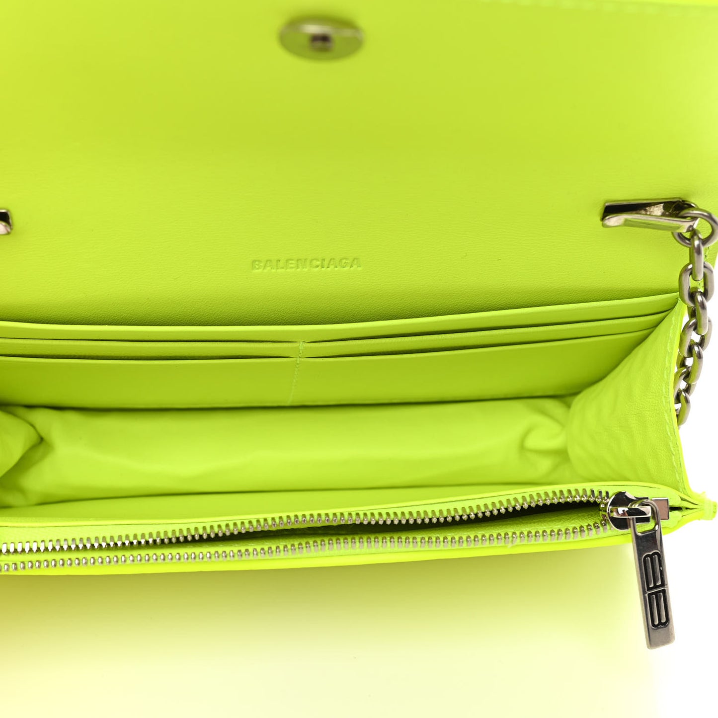 Extra Supple Calfskin Crocodile Embossed Gossip Wallet On Chain Fluo Yellow