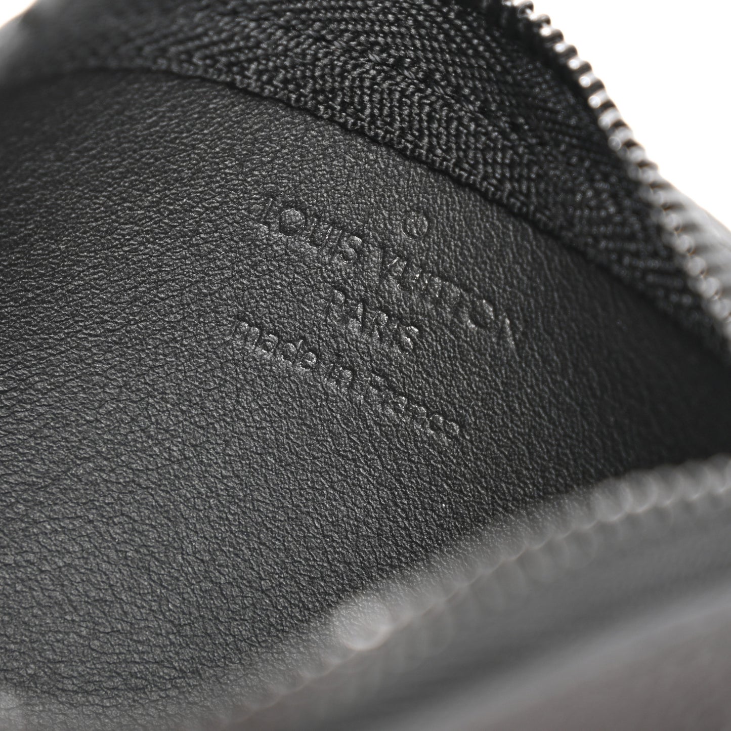 Grained Calfskin Aerogram Key Pouch Black