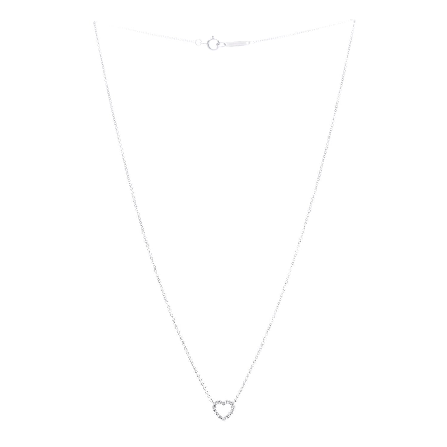 18K White Gold Diamond Metro Heart Pendant Necklace