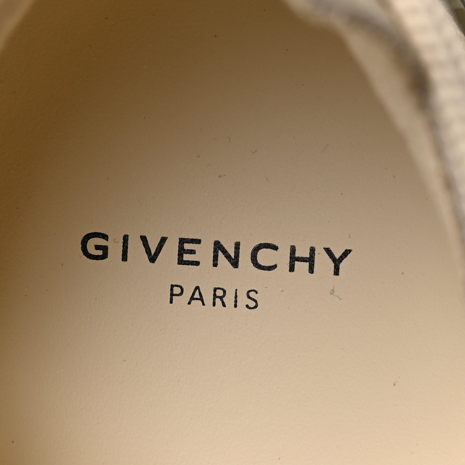 Givenchy Calfskin Spectre Low Runners Sneakers 38 Off White Black 7 of 8