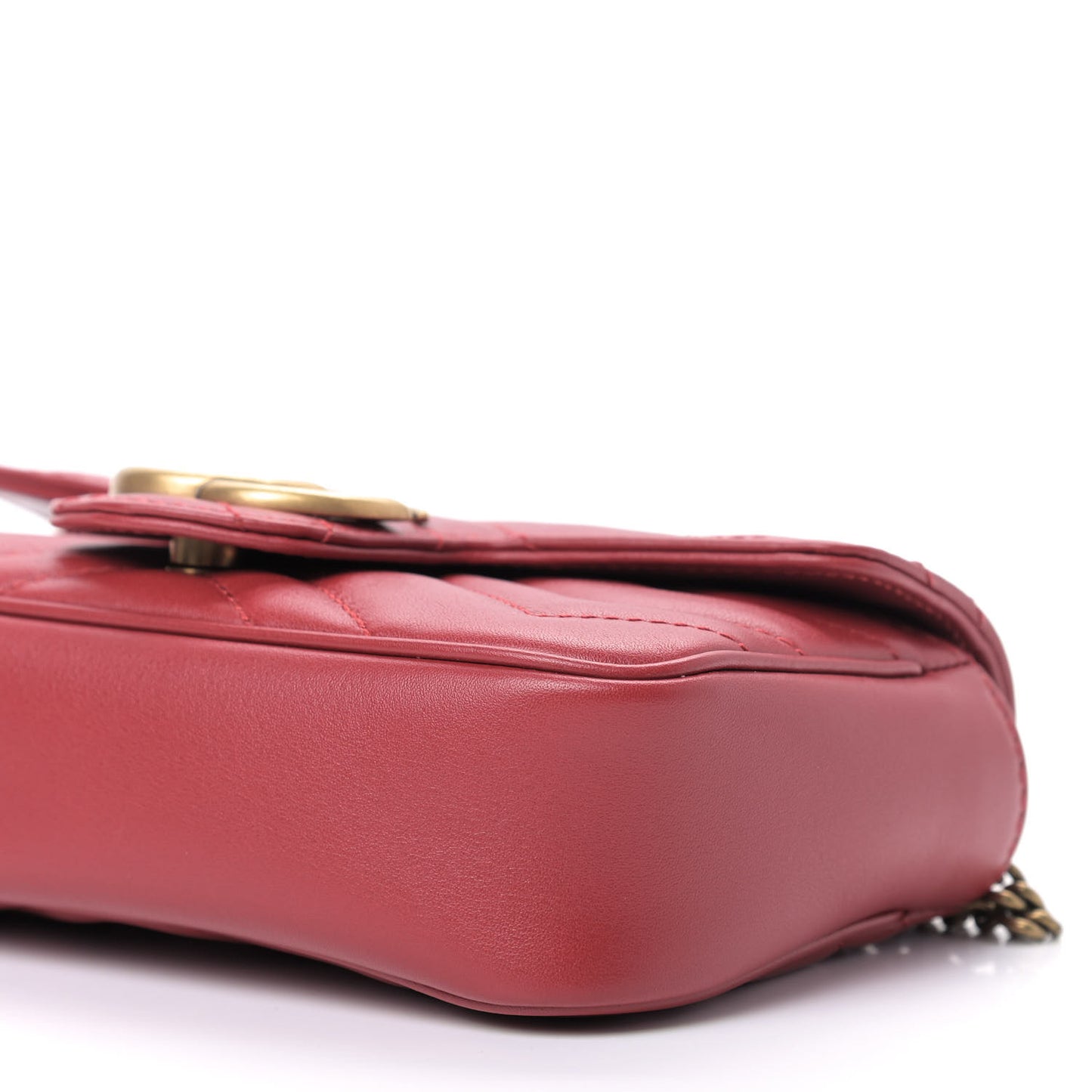 Calfskin Matelasse Super Mini GG Marmont Shoulder Bag Hibiscus Red