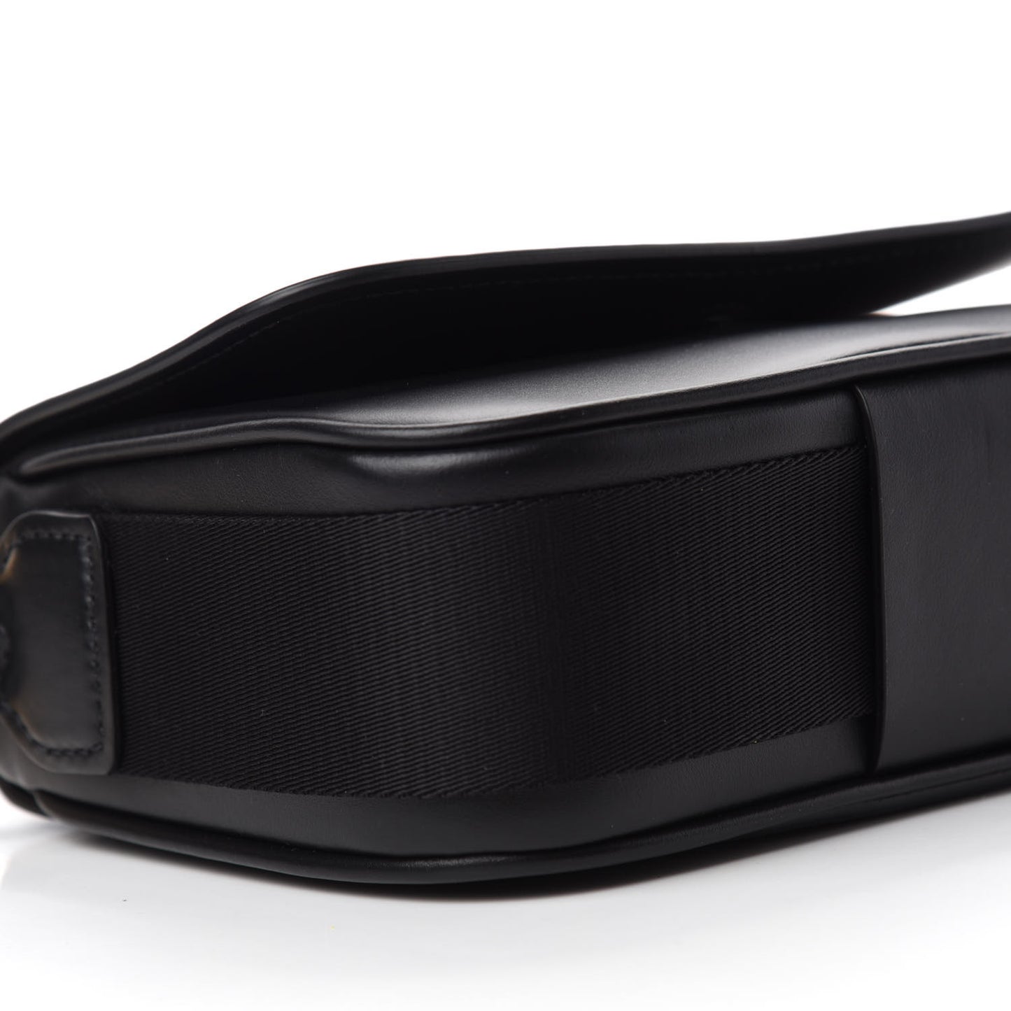 Vitello Flap Shoulder Bag Black
